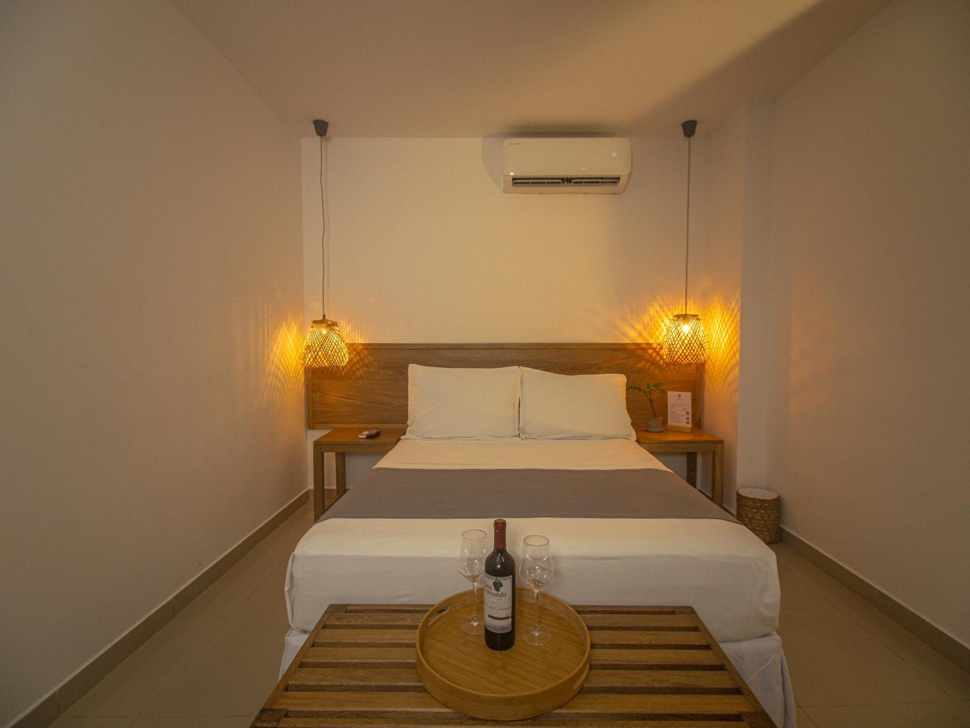 Hotel Centro Монтерия Экстерьер фото